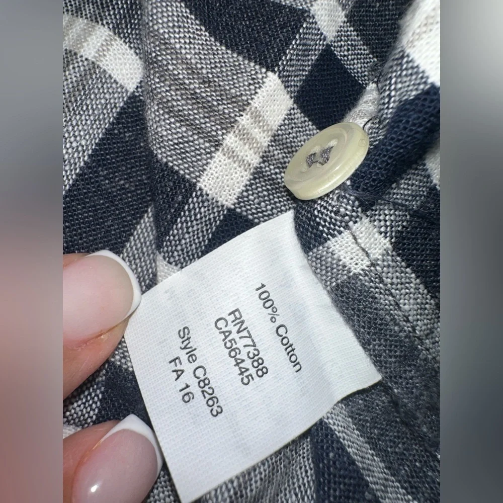 J. CREW Shirt Womens Size XL Navy White Gingham Check Plaid Pattern Boy Fit - Picture 6 of 6